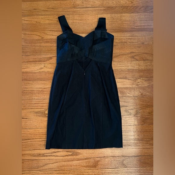 Womens GUESS dress size large - Picture 3 of 6